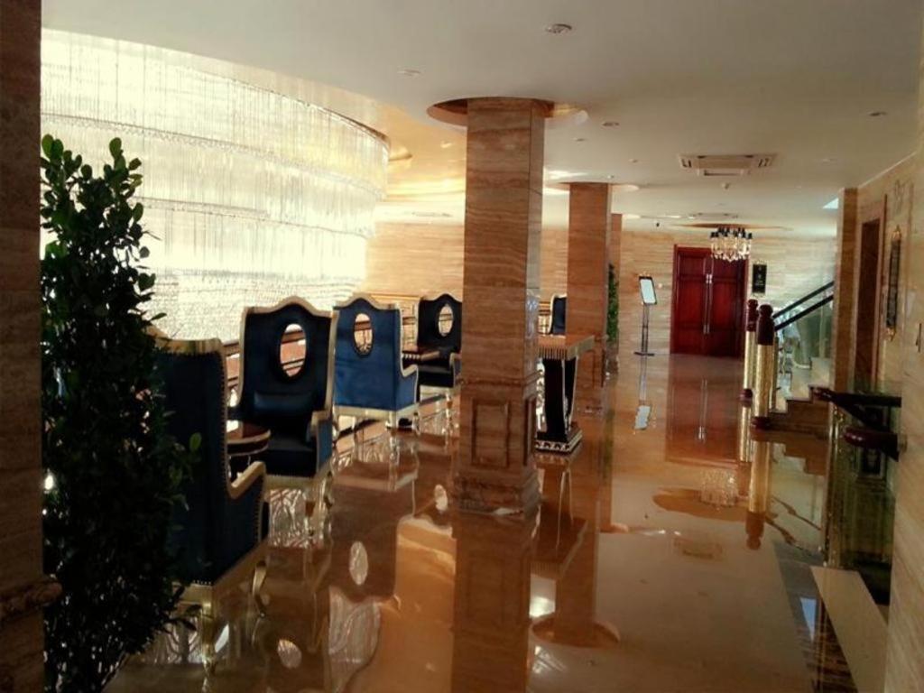 Star World Hotel Naypyidaw Esterno foto