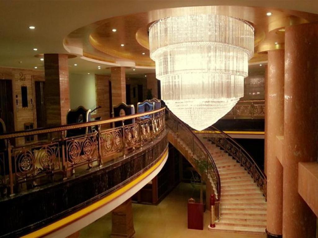 Star World Hotel Naypyidaw Esterno foto